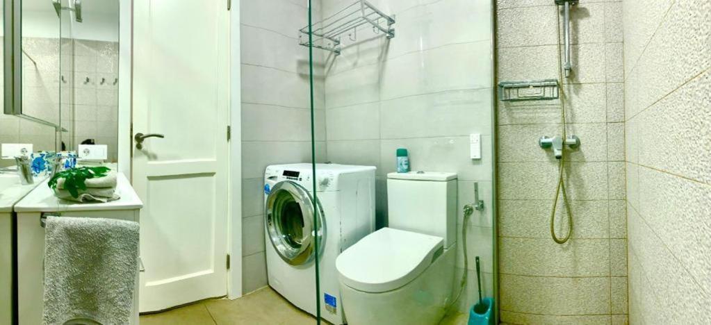 Passione Beautiful Apartment With Sea View 阿德耶 外观 照片