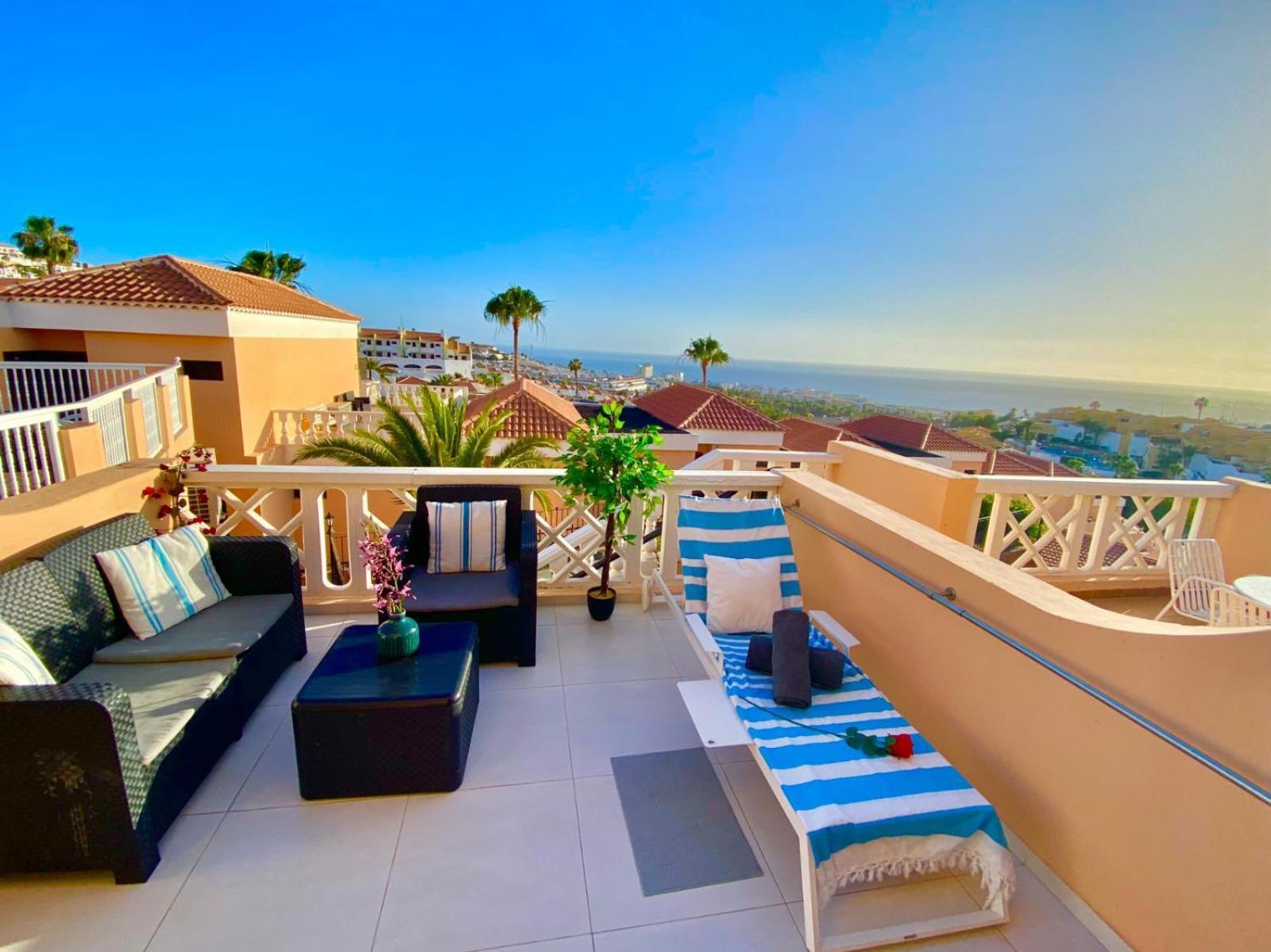 Passione Beautiful Apartment With Sea View 阿德耶 外观 照片