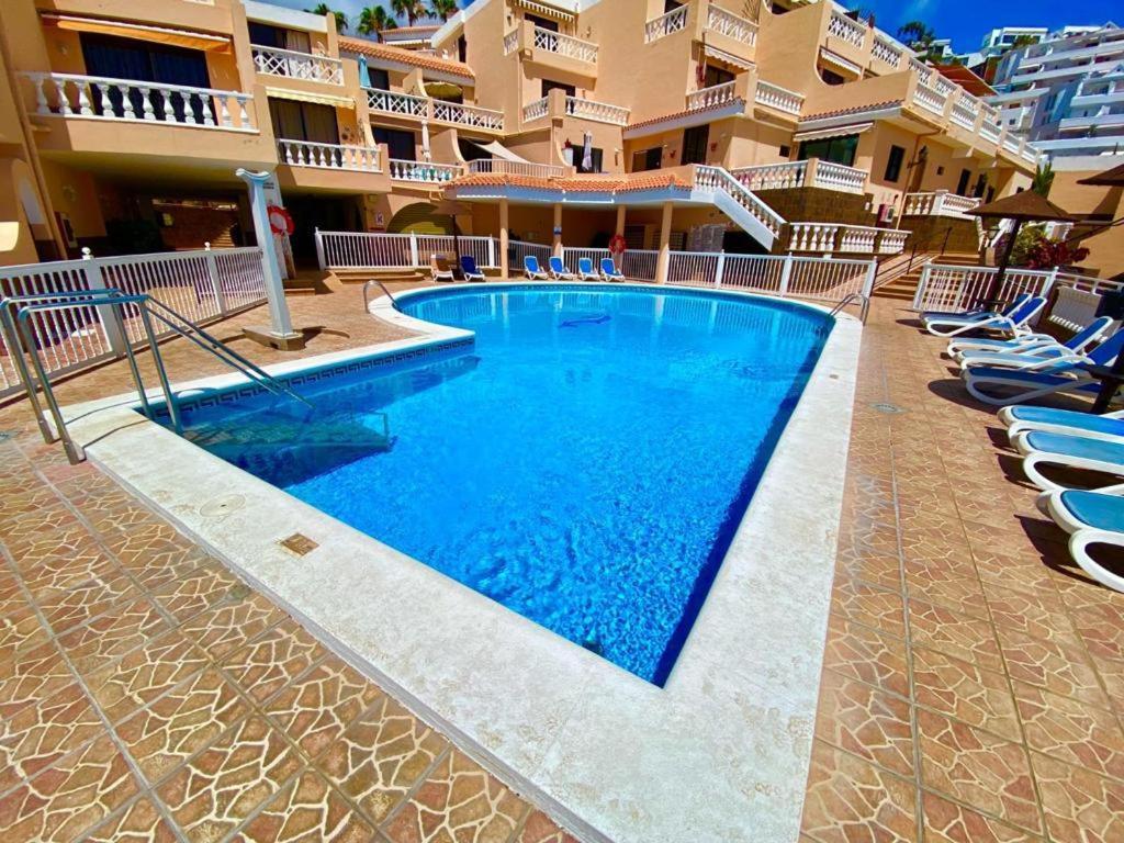 Passione Beautiful Apartment With Sea View 阿德耶 外观 照片